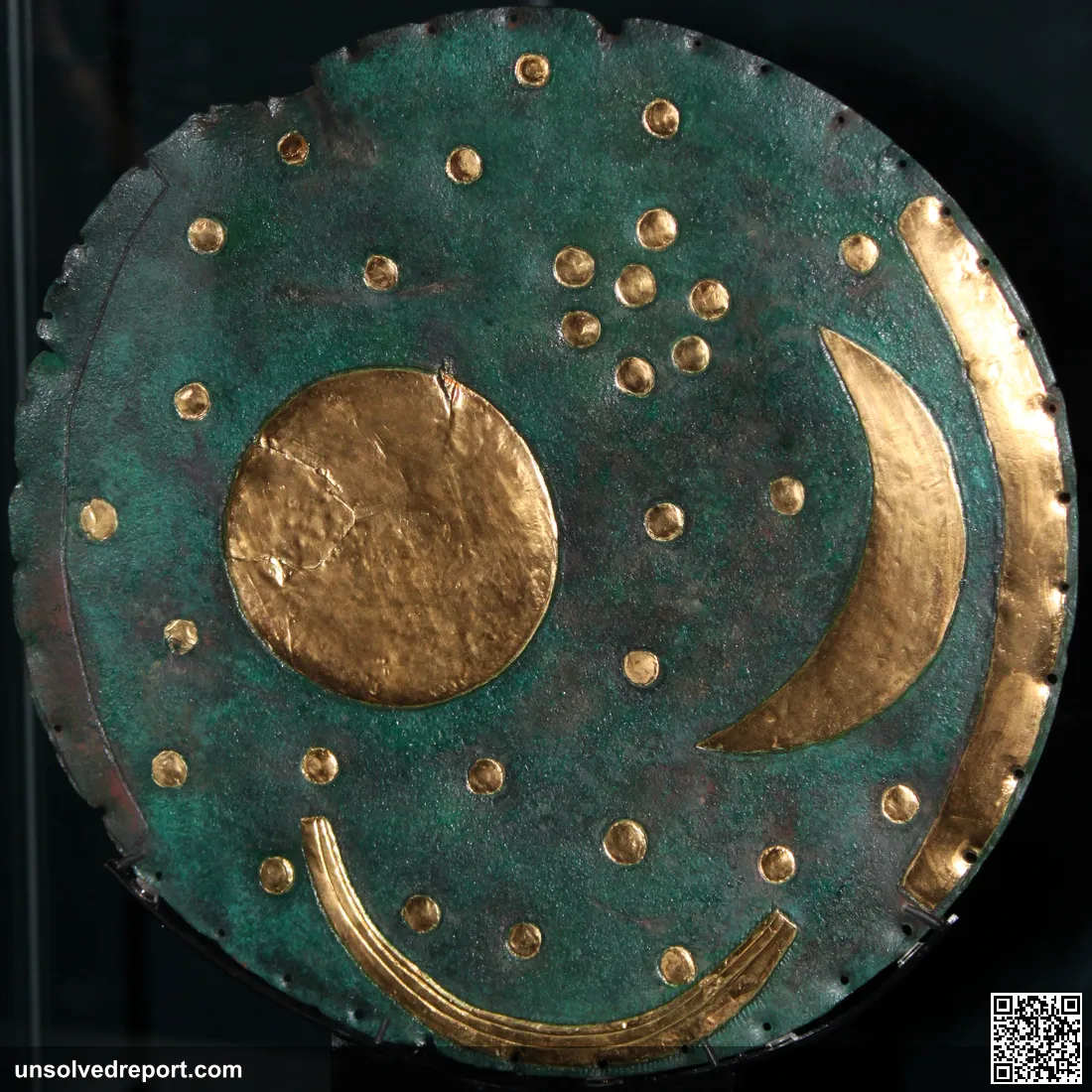 The Nebra Sky Disc (c. 1800-1600 BCE), a bronze disc inlaid with gold sun/moon, stars and a Pleiades cluster, found in central Germany.