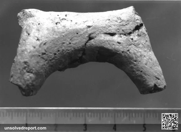 Body of zoomorphic statuette of the village v.62: possible bovine, Dhar Tichitt-Oualata