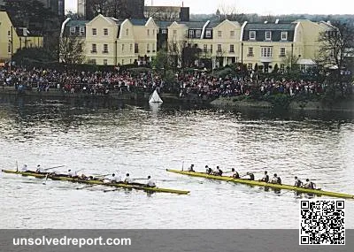 2002-oxbridge-boat-race