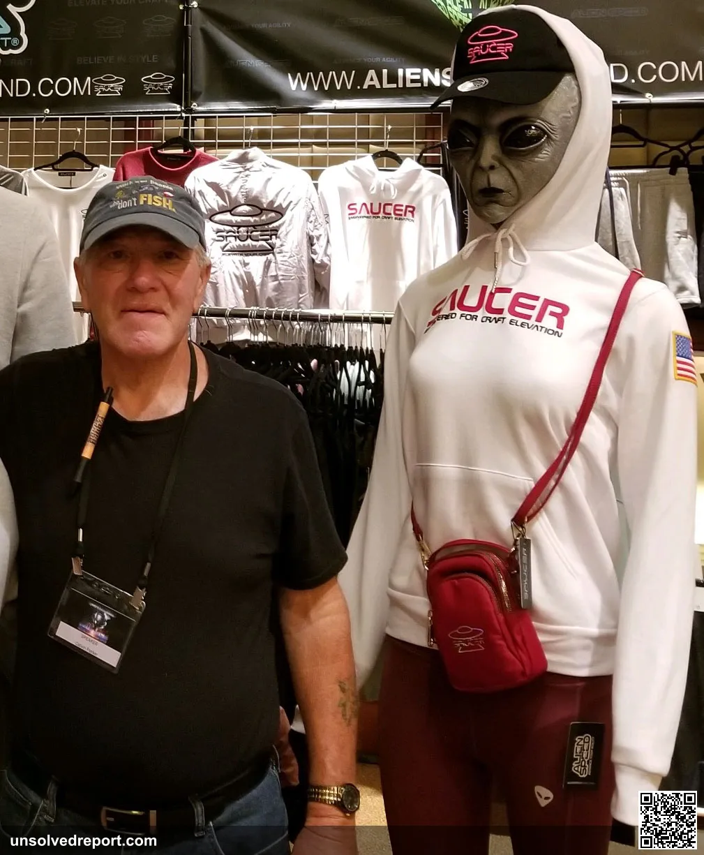 Calvin Parker at The 2019 International UFO Congress in Phoenix, Arizona.